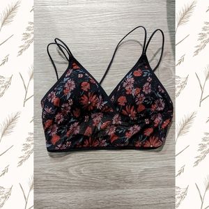 Gilly Hicks/Hollister longline bralette